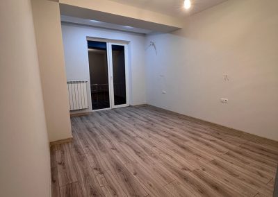 Ion Creangă 12/5 – Reamenajare completă în stil minimalist modern