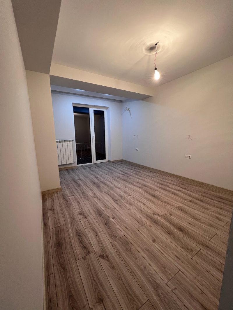 Ion Creangă 12/5 – Reamenajare completă în stil minimalist modern